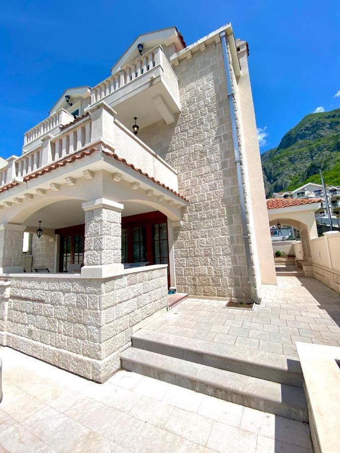 Villa Blanca 리산 외부 사진